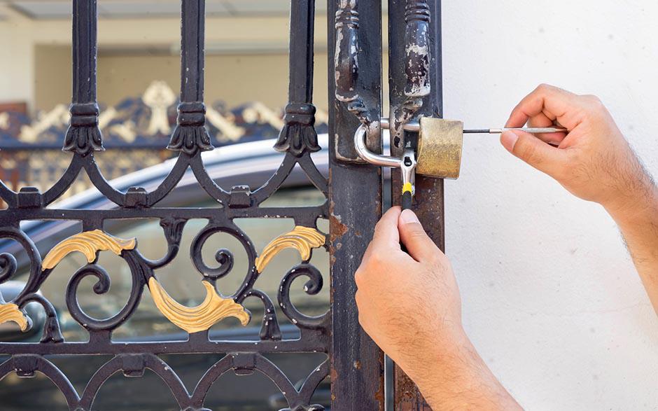 artisan serrurier Clichy
