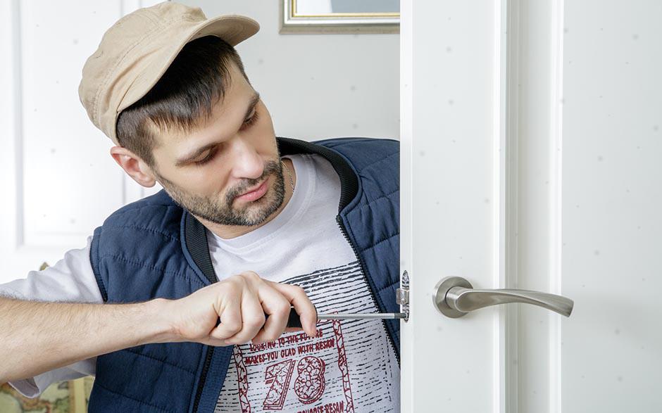 combien coute un serrurier Clichy